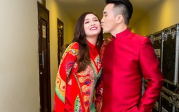 Vợ chồng Dương Ngọc Thái tình tứ ở hậu trường