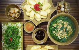 Nữ giảng viên đại học chỉ nấu cơm nhà nhưng bữa nào cũng đẹp như bày tiệc