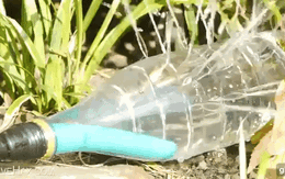 "Bỏ túi" ngay những ý tưởng tái chế chai nhựa siêu sáng tạo