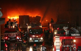 Hiện trường vụ cháy kéo dài 26 giờ tại Cần Thơ, bê tông, sắt thép biến dạng dưới sức nóng