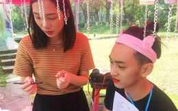 Chàng trai nguyện bôi son trát phấn giúp bạn gái kiếm tiền