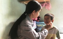 Cuộc đời bi đát của người mẹ suýt bỏ rơi 2 con trai