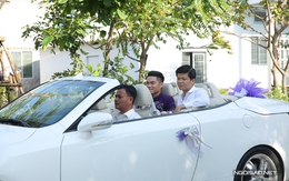 Chồng trẻ tuổi điển trai đi xe mui trần sang trọng đến hỏi cưới Lê Phương
