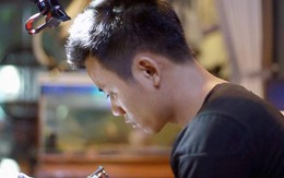 Lương hơn 3 triệu đồng, thầy giáo trẻ bỏ biên chế làm thợ xăm