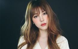 Những khuôn mặt tròn xoe cùng tóc mái thưa này sẽ khiến chị em lao đi cắt tóc mái ngay