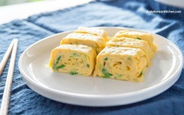 10 phút làm món trứng cuộn phô mai ngon mê mẩn