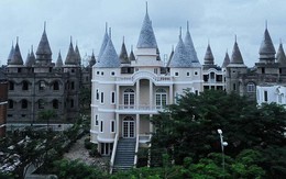 Dân mạng phát sốt với trường đại học đẹp như "Học viện phù thủy Hogwarts" ở Hậu Giang