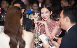 Hoa hậu Đặng Thu Thảo thanh lịch với váy hồng pastel tôn làn da trắng sứ