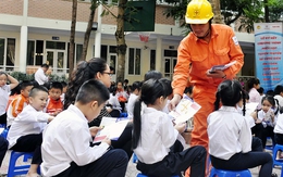 Hà Nội: Tạo cho học sinh thói quen sử dụng an toàn tiết kiệm điện
