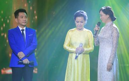 Khánh Ly đong đầy cảm xúc trong đêm nhạc kỷ niệm 55 năm ca hát