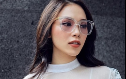 Mặc áo lót trong suốt ra phố có điên rồ không?