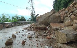 Kinh hoàng 5 nạn nhân đang bị nửa ngọn núi vùi lấp