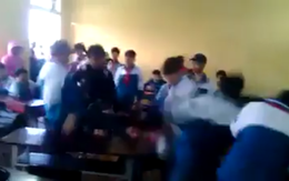 Nam Định: Xôn xao clip học sinh đánh bạn dã man trong lớp