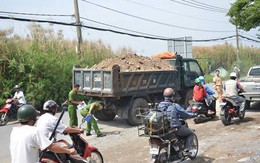 TP.HCM: Xe máy đấu đầu xe ben, công nhân 20 tuổi bị cán tử vong