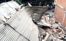 2 căn nhà ở Sài Gòn đổ sập do hàng xóm thi công phần móng