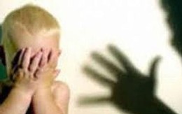 Biện minh của người đàn ông tát chết bé trai đang cai sữa