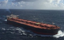 Tàu chở hàng với 24 thủy thủ dài hơn 300 m mất tích ở Đại Tây Dương