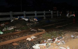 Người đàn ông bị tàu tông tử nạn trong mưa lớn