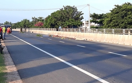 Trèo qua dải phân cách để sang đường, một phụ nữ 40 tuổi bị tông chết