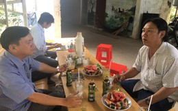 Chuyện đời cơ cực của người đàn ông xứ Bưng Biền “vác tiền” đi từ thiện