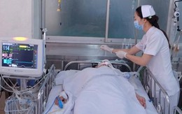 Mẹ chết, con nhập viện sau khi bị cướp túi xách ở Sài Gòn