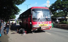 Va chạm với xe khách, chồng bị thương, vợ tử vong tại chỗ