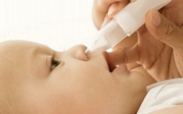 Vệ sinh mũi cho trẻ thế nào mới đúng?