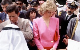 Hé lộ nguyên do thực sự khiến Công nương Diana thường cúi đầu, nhìn xuống dưới khi xuất hiện trước công chúng