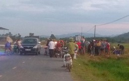 Con trai cầm kiếm truy hỏi nhiều tài xế để rửa hận cho bố