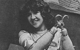 Đêm kinh hoàng của thiếu nữ 15 tuổi, bị cưỡng bức, chặt tay rồi vứt bên đường, cuối cùng lại bị hung thủ kiện ngược