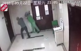 Chồng đánh bác sĩ rạn xương hàm vì không mổ đẻ cho vợ