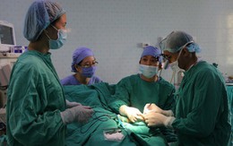 Thanh Hóa: Phẫu thuật chỉnh hình thành công cho 21 trẻ em bị dị tật