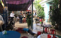 Chém xối xả vào đầu hàng xóm ngay trong quán ăn