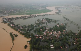 Hà Nội xử lý khẩn đê sông Bùi sau trận lũ lịch sử