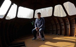 Sợ cả đời không được một lần lái máy bay, nông dân Trung Quốc tự chế riêng cho mình một chiếc