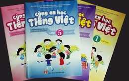 Học sinh phải mua sách tham khảo nhiều hơn sách giáo khoa