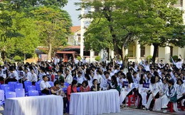 Quảng Ninh: Học sinh THPT hào hứng với buổi ngoại khóa về sức khỏe sinh sản và mất cân bằng giới tính khi sinh