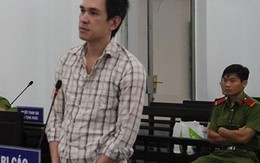 Vợ không dỗ con khóc bị chồng đâm chết