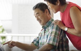 Dồn nhiều tiền cho con ăn học có thể là sai lầm của bố mẹ