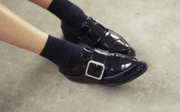 Đây chính là 4 kiểu giày loafer không thể thiếu trong tủ đồ của nàng công sở