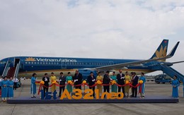 Vietnam Airlines đón nhận máy bay mới tại Nội Bài  Kinh tế