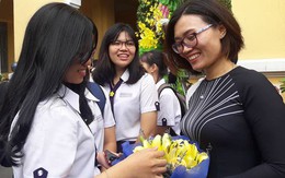 Tặng phong bì: Nặng nghĩa vụ, nhẹ tri ân!