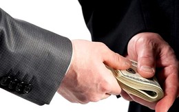 Cán bộ phòng giáo dục huyện bị tố cáo nhận tiền tỷ của thí sinh
