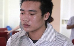 Nghi vợ mời thầy cúng hại mình, chồng giết con, chém vợ rồi tự sát