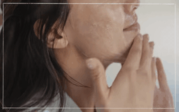 Đến bác sĩ da liễu cũng phải "hốt hoảng" trước cách rửa mặt của đại đa số các chị em