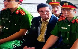 Xử vụ đánh bạc online nghìn tỉ: Chỉ rõ từng bước chân sa lầy của cựu tướng Phan Văn Vĩnh