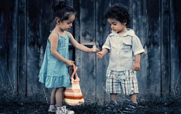 Trẻ song ngữ có chỉ số IQ cao hơn khi nói tiếng mẹ đẻ ở nhà