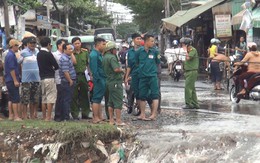 Nam thanh niên bị nước cuốn mất tích khi đang đi xe máy về nhà trong cơn bão số 9 ở Sài Gòn