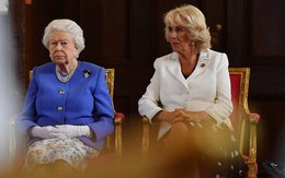 Nữ hoàng chưa tha thứ cho Camilla vì xen vào hôn nhân Charles - Diana