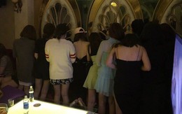 Kiểm tra khách sạn ở Sài Gòn phát hiện hơn 60 "chân dài" đang ôm ấp khách ngoại quốc